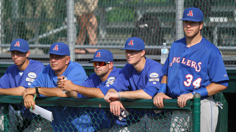CHA13_dugout